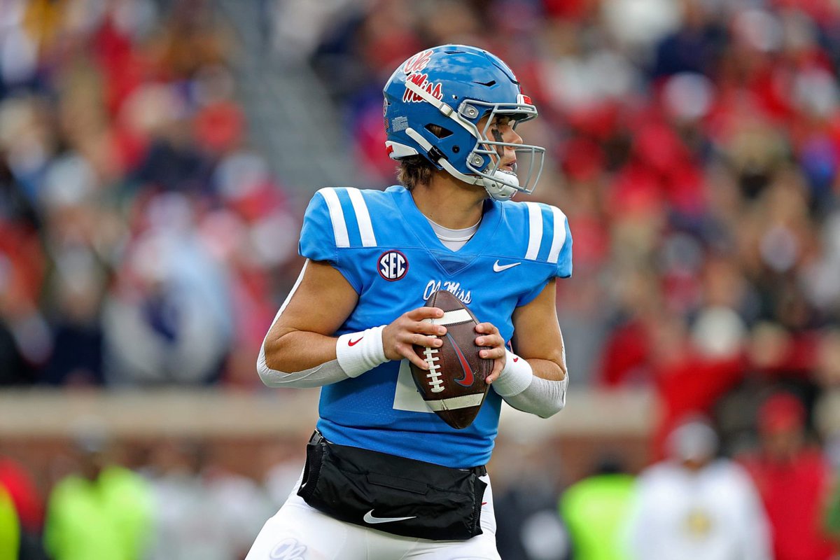 champsmithqb's tweet photo. After a great conversation with Coach Aiken @CoachCamAiken I am blessed to receive an offer from The University of Mississippi @OleMissFB 
God is great! 
#HottyToddy @Lane_Kiffin  @WeisJr_M 
@RebelsFBRec @ChadSimmons_ @TheCribSouthFLA @larryblustein @SWiltfong247 @CoachBaz561 https://t.co/3lVlTTteWM