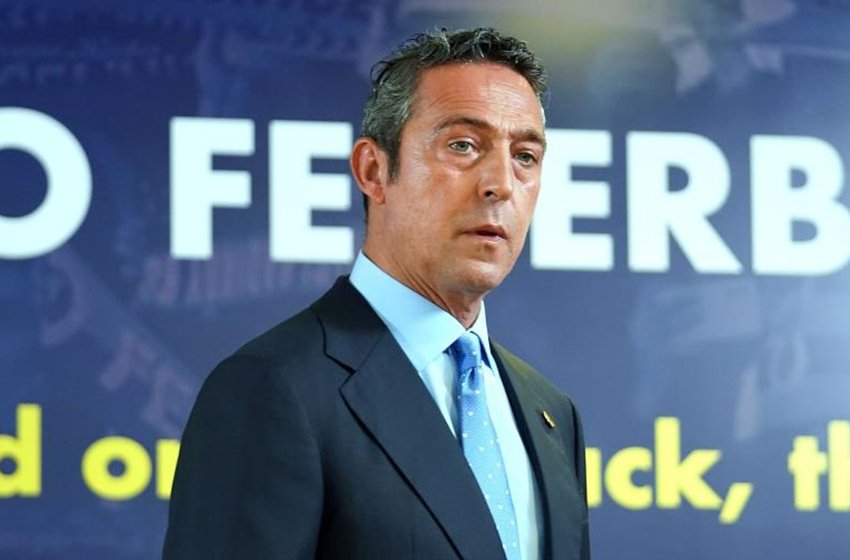 💰 Fenerbahçemiz, 2020’de kur 6.91'ken 62.7M $ ve kur 7.23'ken 108.2M € olan borcu TL'ye çevirdi. O günün değerleriyle 1 milyar 215 Milyon TL.

🔸️ Kur şimdi hem dolar için 27.20 euro için de 28.90 seviyesinde.

🔹️ Bu miktarda borç TL’ye çevrilmeseydi Fenerbahçemizin dolar