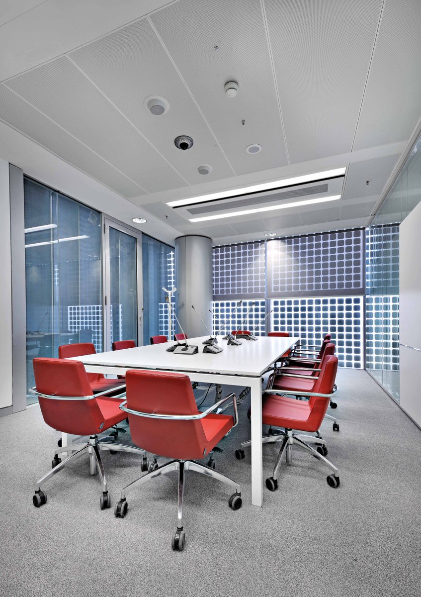 BorgoSeating's tweet image. Discover Jolly by Borgo Contract Seating – the versatile lounge chair designed for ever-changing contexts. From conference rooms to hospitality spaces, Jolly combines comfort and elegance effortlessly. Learn more: borgo.com/jolly #BorgoSeating #NeoCon2023 #FurnitureDesign