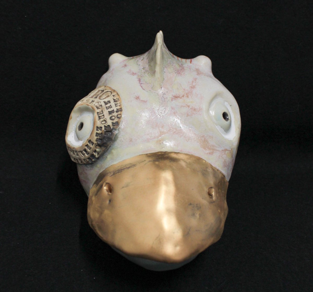ARTLAND_Gallery tweet picture