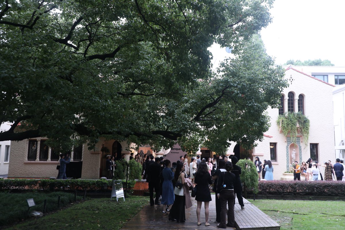 Last weekend, BAI Capital’s portfolio company, a designer-driven social fashion brand Fabrique's 3rd Anniversary Celebration &amp; "SEE YOU moments" Brand Day came to a successful conclusion. #Fabrique #LiveUnique #BAI