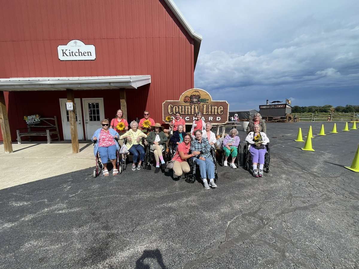AvalonSpringsHC's tweet photo. “The heat of autumn is different from the heat of summer. One ripens apples, the other turns them to cider.” -Jane H. The main campus ladies had the best time at the apple orchard.🍎🍂🍁 https://t.co/5MAZuXRGSt