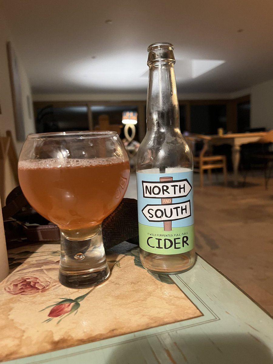 Morning All 👋 Following this weekend’s @Cider_Review chat with Ryan @CaledonianCider, I take a look at two brand new releases and two returning favourites in: A Caledonian Quartet 🍏🏴󠁧󠁢󠁳󠁣󠁴󠁿🍎 :)X cider-review.com/2023/09/27/a-c…