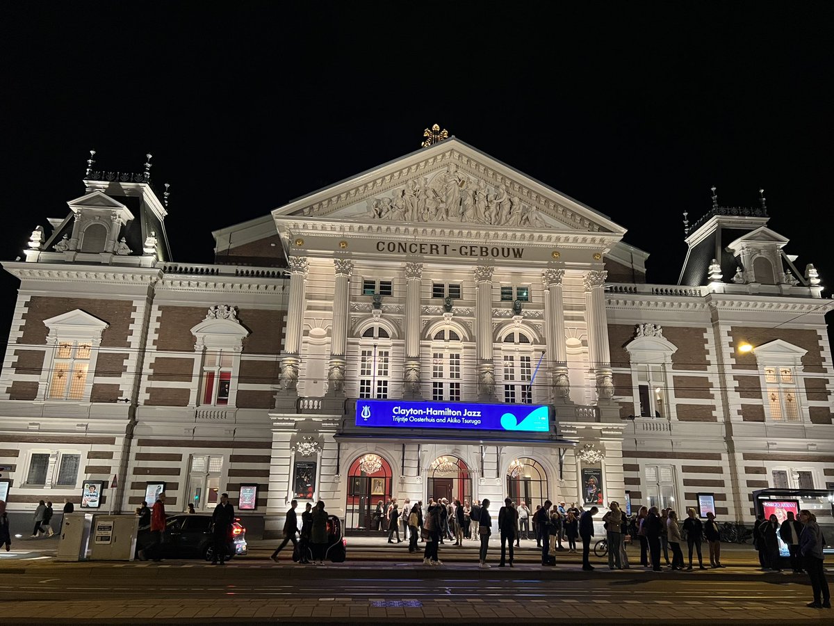 HadaMasaya's tweet photo. 昨晩はアムステルダム
コンセルトヘボウ
世界屈指のコンサートホールでエルヴィス•コステロの歌を聴いた
極上のSheが聴けて大満足
#一人旅
#オランダ
#アムステルダム
#コンセルトヘボウ
#エルヴィスコステロ
#ElvisCostello https://t.co/4MSpsxsepz