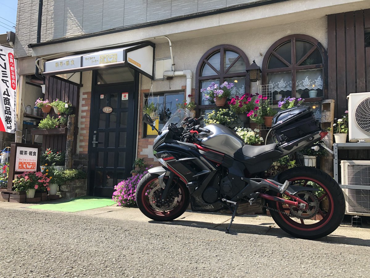 Kd3jfsYNtyQSwGD's tweet photo. ＃バイク　＃イタリアンスパゲッティ
＃喫茶店　＃鉄板焼き
紀の川市の名手駅の近くにある、まどかと言う喫茶店���行ってきました
注文はイタリアンスパゲッティにハンバーグをトッピングしてもらいました、スープとサラダが付いていてボリューミで美味しかったです。 https://t.co/qbGU3d6lwf