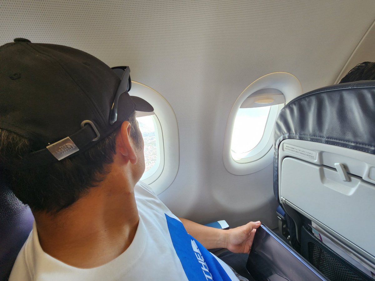 s2_buta's tweet photo. 毎日毎日はっぴー🍀。

また来月✈。楽しみすぎるねッ https://t.co/2IRRh3SBaB