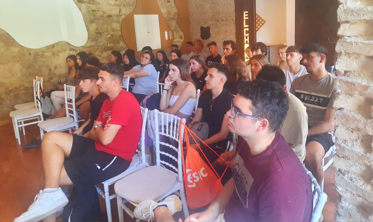 🙌Como cada año celebramos nuestro #OutdoorWelcome con los alumnos de 1º de #TSDB y #TSDMG 

🔝 <a href="/victoranDG/">𝗩𝗶𝗰𝘁𝗼𝗿 𝗗𝗶 𝗚𝗲𝗿𝗼𝗻𝗶𝗺𝗼™</a>, #alumni de Grado de Marketing, compartió con ellos sus experiencias