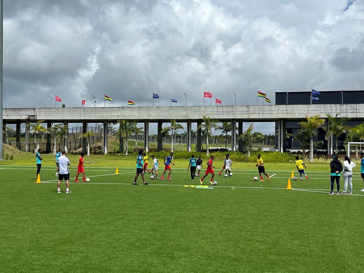 Charlotte Pierre tweet media