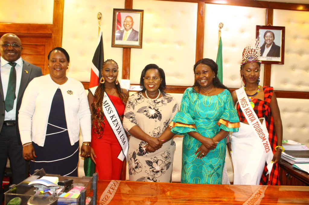peninah_malonza's tweet photo. I was accompanied by my colleague Cabinet Secretary @WaziriBore , PS Teresia Mbaika, John Ololtuaa PS Tourism, PS @UmmiMBashir , among other senior officials from the @Min_TourismKE
#TembeaEmbu #TembeaKenya #Tourism #WorldTourismDay2023 https://t.co/Lw4UXoirVq