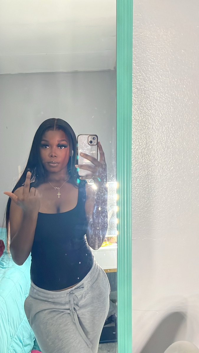 𝚂𝚑𝚘𝚗 𝙳𝚘𝚗 🦋 tweet media
