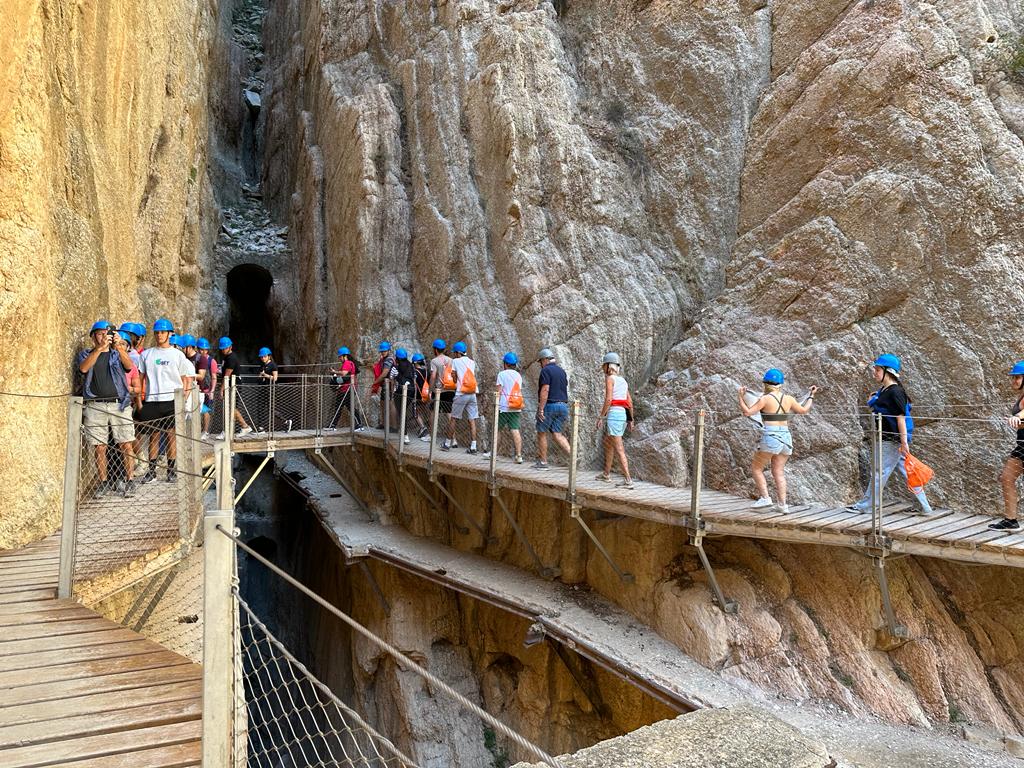 ESICMalaga's tweet image. Una gran jornada de convivencia con nuestros alumnos de 1º de #TSDB y #TSDMG en el #CaminitodelRey⛰️🙌

#OutdoorWelcome