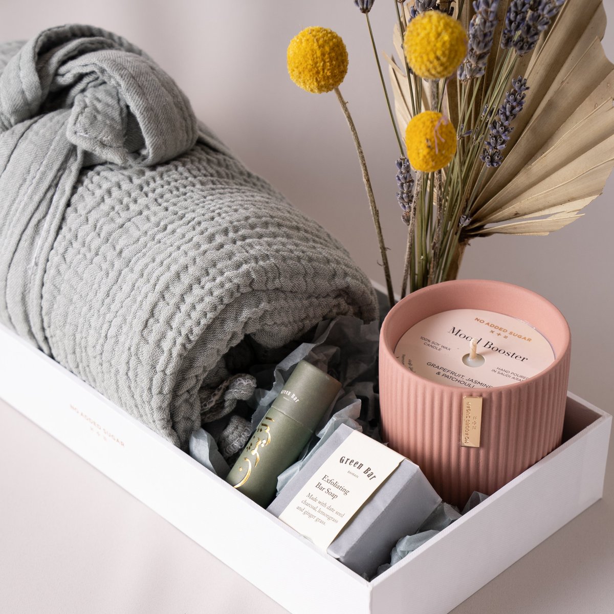 noaddedsugar_me's tweet image. نؤمن بأن هدايا القلب تلامس الروح 🌱🤍

#هدايا_صديقة_للبيئة