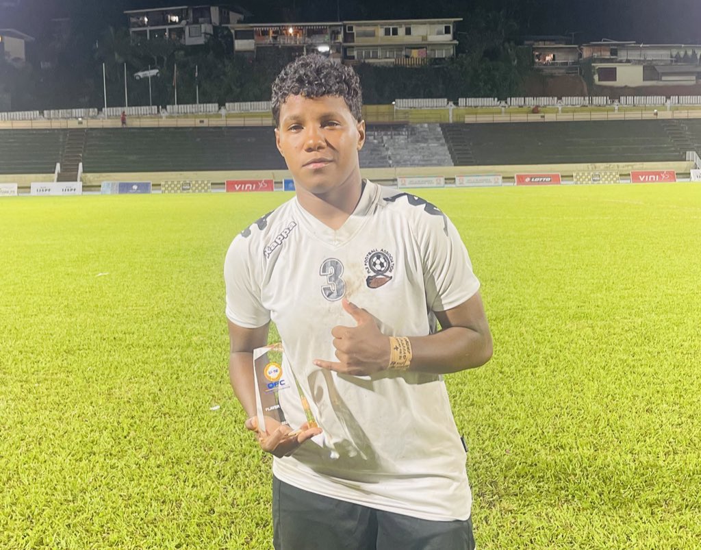 Lisi Naziah Tora Ali-Roy tweet media