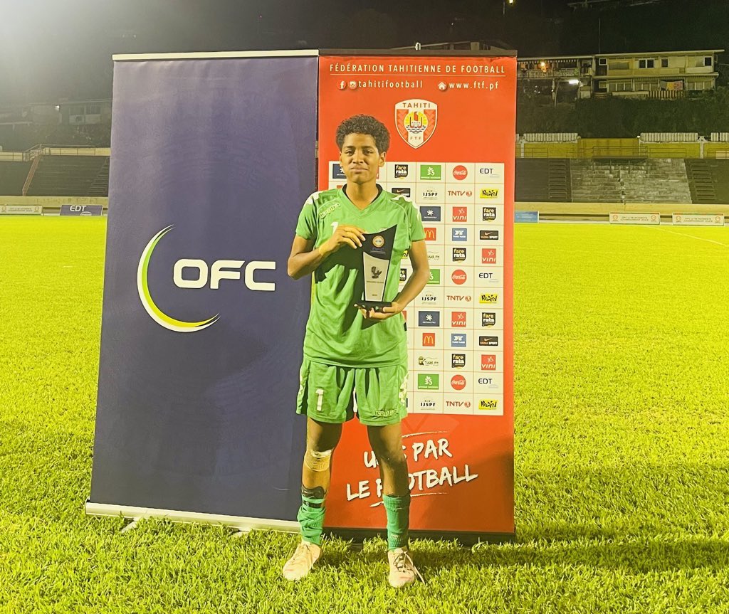 Lisi Naziah Tora Ali-Roy tweet media