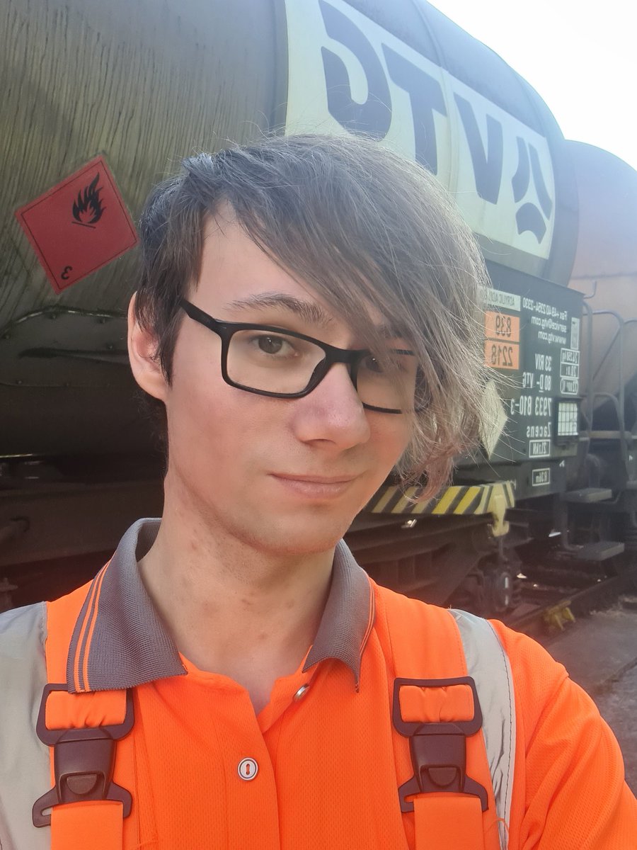 FemboyTrain's tweet photo. Hi qwq https://t.co/RWiY56KRA2