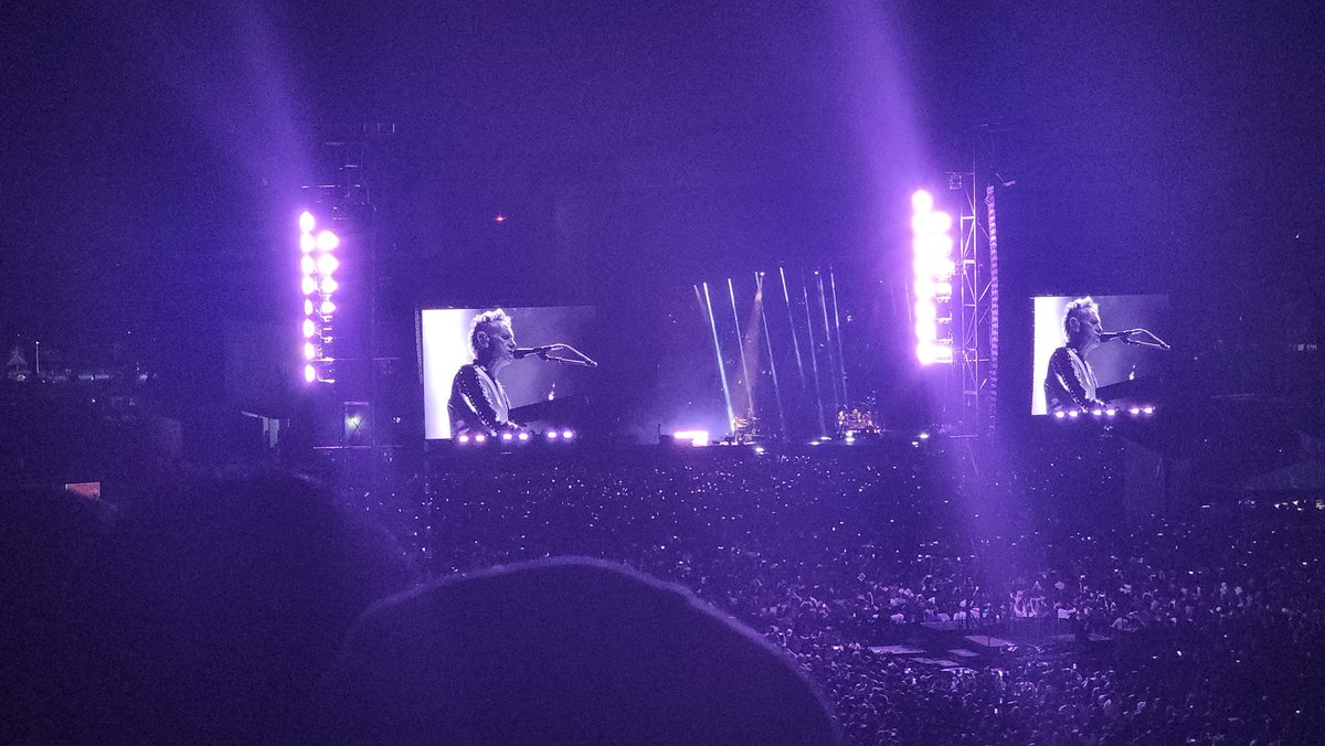 mara_games's tweet photo. Enjoy the concert ¤¤¤
#DepecheMode #MementoMoriTour https://t.co/KBtQxzAuYC