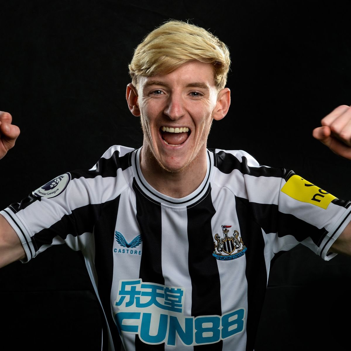 FplMarley's tweet photo. Antony Gordon is a really good option for the next few game weeks in my opinion with a value at just £5.6m and near enough guaranteed to start with My only concern is Isak playing Lw occasionally but his next 3 games are:

🟢BUR
⚪️WHU
🟢CRY https://t.co/tzFCUzsv04