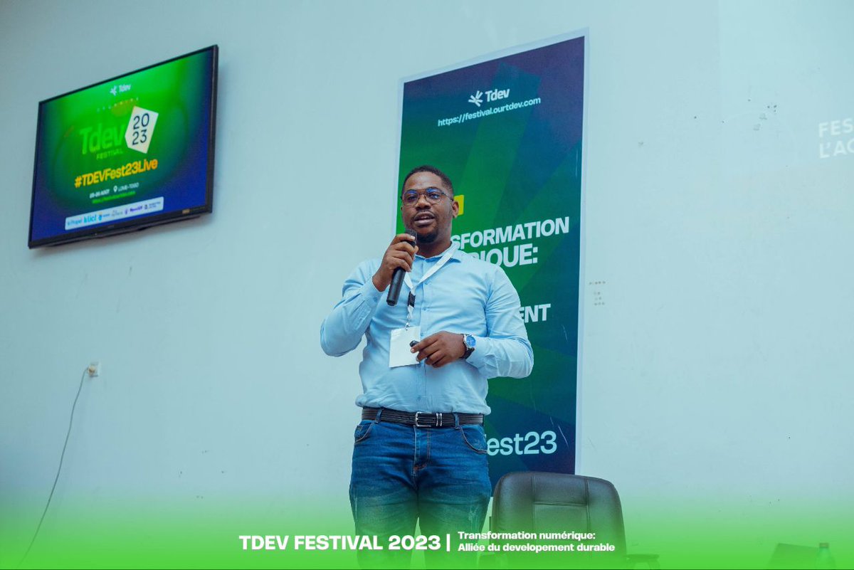 tdevorg's tweet photo. #Throwback sur le TDEV Festival 2023 !
Nos activités continuent avec un keynote sur l'inclusion numérique: Éliminer les disparités et favoriser l'accès pour tous avec Eliké MISSIAMEY
Qu'avez vous retenu de ce keynote ?
#TDevFestival2023 #TDEVFest23 #Tdev #Tech #TechEvent https://t.co/SeHhFyUasx
