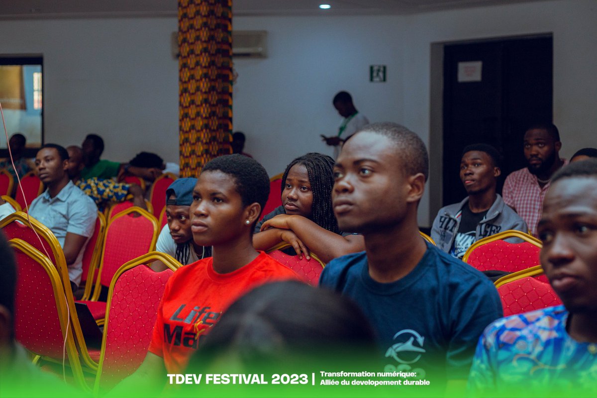 tdevorg's tweet photo. #Throwback sur le TDEV Festival 2023 !
Nos activités continuent avec un keynote sur l'inclusion numérique: Éliminer les disparités et favoriser l'accès pour tous avec Eliké MISSIAMEY
Qu'avez vous retenu de ce keynote ?
#TDevFestival2023 #TDEVFest23 #Tdev #Tech #TechEvent https://t.co/SeHhFyUasx