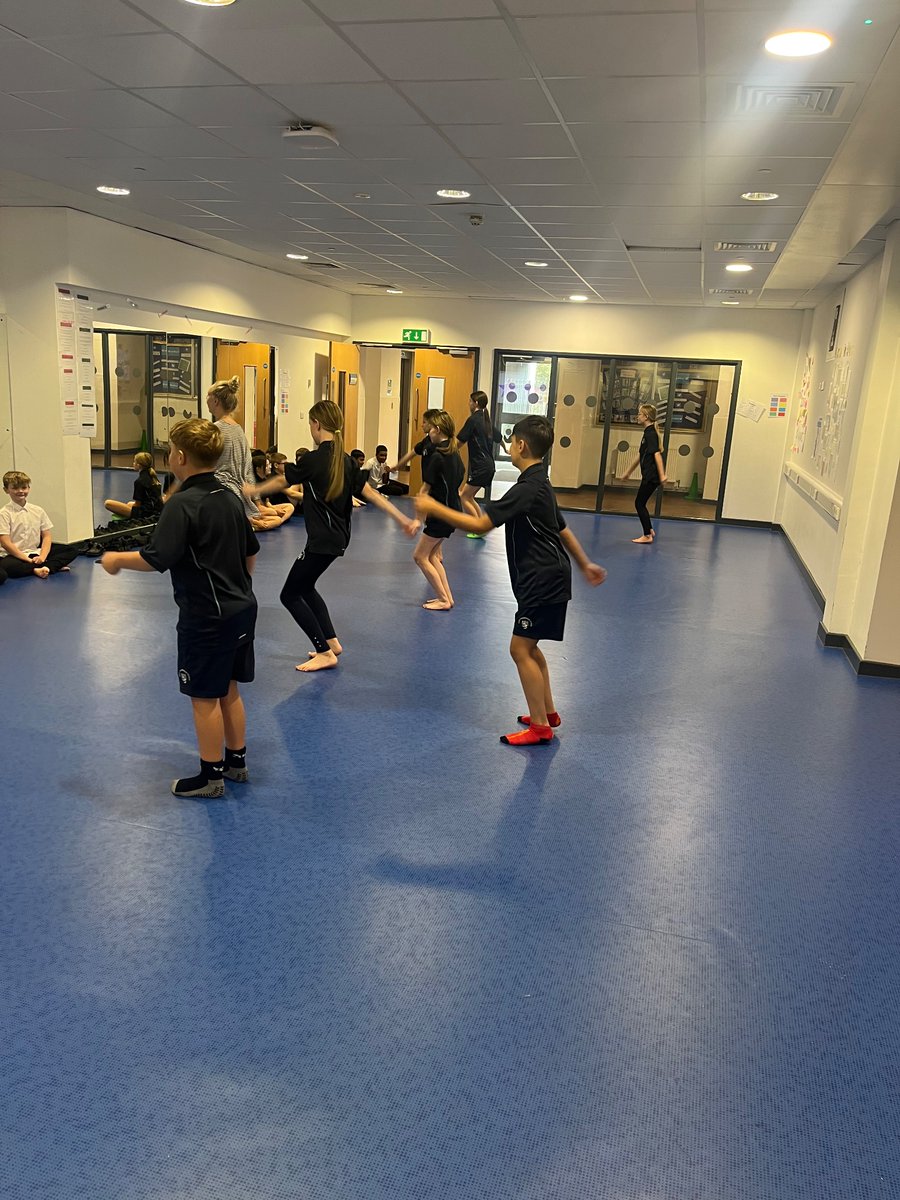 Year 7 dance lesson today to the Greatest Showman. Brilliant engagement and dance skills 🪩 <a href="/NorthChadderton/">North Chadderton</a>