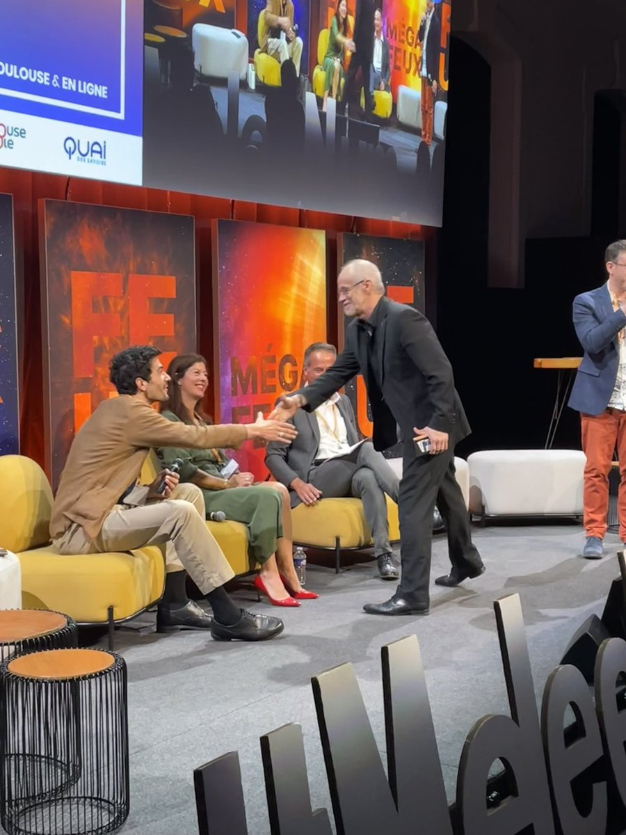 La Mêlée tweet media