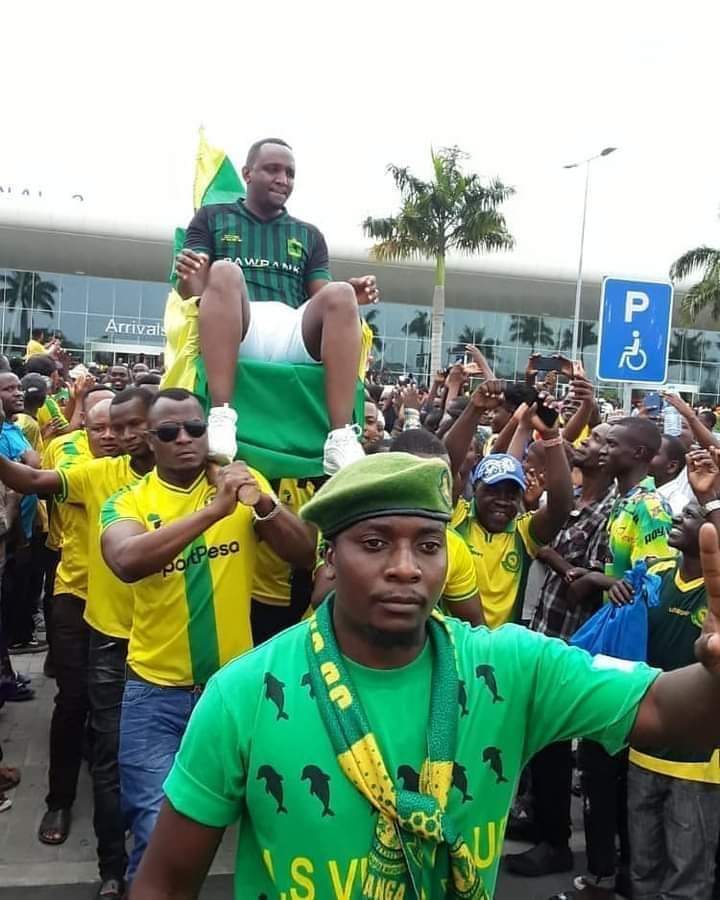 Hapo zamani, baada ya hapa  Wananchi wanatamba tu kila kona  Acheni watambe jamani