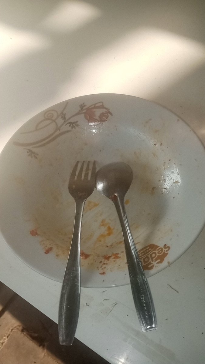 KakaKaladzeee's tweet photo. Coba tebak gw abis makan ape,sengaja gw abisin biar Lo semua gak bisa jawab https://t.co/YBXOynTDUK