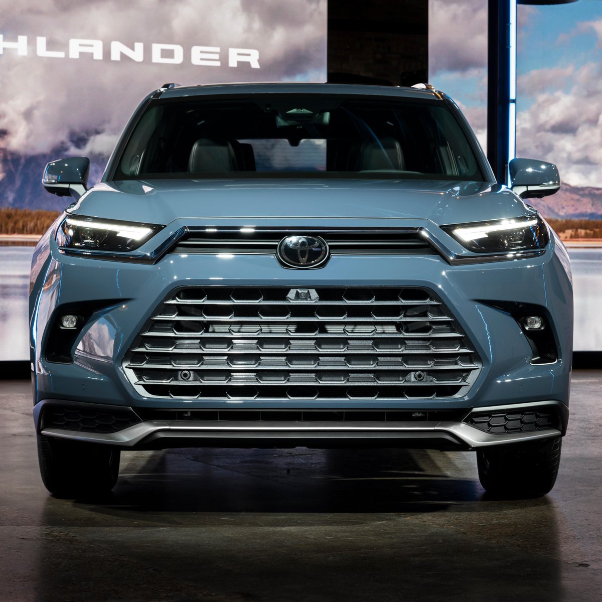 The all-new 2024 Toyota Grand Highlander is here, and it's the perfect SUV for your growing family. With its spacious interior and advanced safety features, the Grand Highlander is ready to take on any adventure. #toyota #grandhighlander #toyotasouth #gatesautofamily #roadtrip