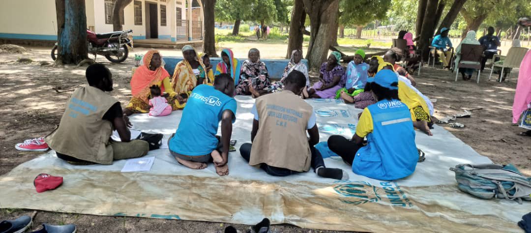 UNHCR_CAR's tweet photo. Le #HCR applique une approche fondée sur l'âge, le genre et la diversité #AGD à tous les aspects de son travail
📊 Pour renforcer cet engagement de longue date, à #Korsi en RCA 🇨🇫, le #HCR fourni un soutien psychosocial aux communautés affectées 🇸🇩🇨🇫 à travers des focus groupe https://t.co/MVWjytkVHW