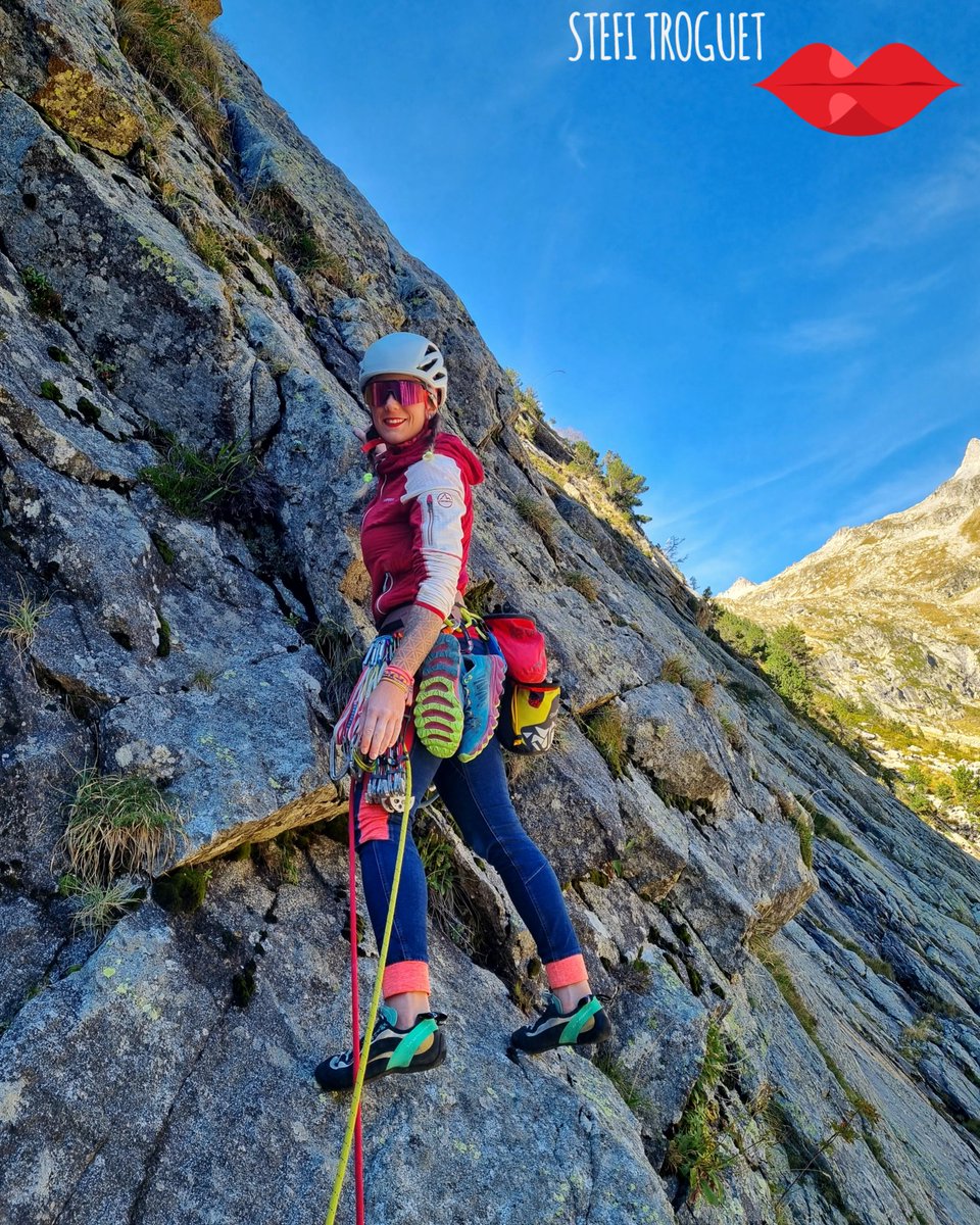 ETroguet's tweet photo. WHAT A WEEK 🫶🏼. 

💛🖤 @LaSportivaSpain Rodellar Climbing festival.
🧗🏻‍♀️ Contrafort de la Tallada, Val de Molières.
🚴🏻‍♀️ Aneto- Llauset.
🧗🏻‍♀️ Cavallers. 

1/2⬇️
▪︎ 
#Rodellar #Tallada #Molières #Aneto #Cavallers https://t.co/dWxATMpg4n