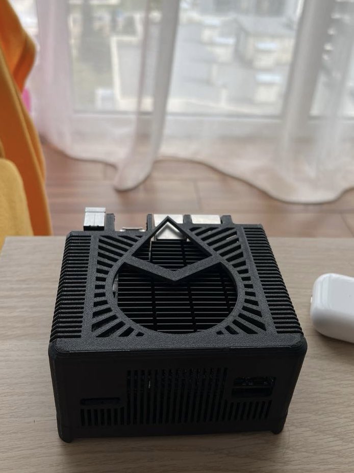 Dima Gusakov tweet media