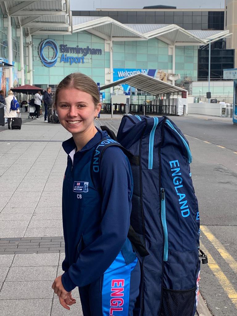 Good luck to Charlotte B, who flies out today to Dubai to represent @EnglandIndoor at the World Junior Series! #youswell