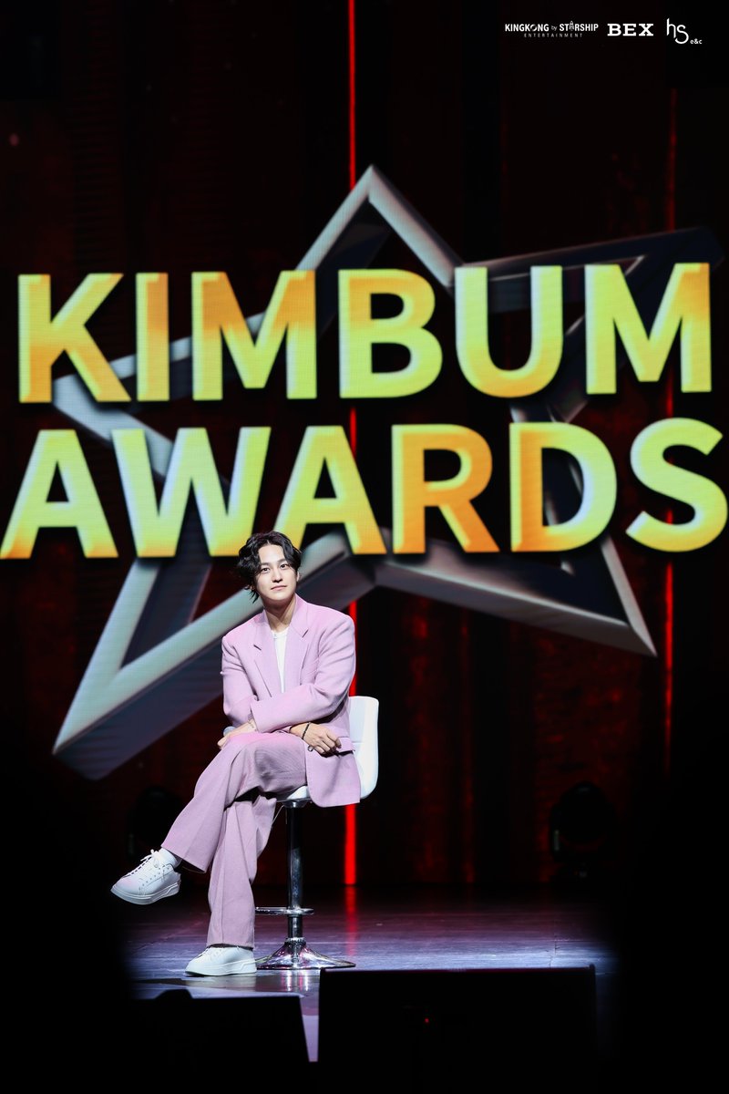 BEX_Concert's tweet photo. [💖] 
ภาพบรรยากาศงาน “2023 KIM BUM ASIA FAN MEETING IN BANGKOK [Between U and Me]” (1)

วันเสาร์ที่ 16 กันยายน 2566 
ณ โรงละครเคแบงก์ สยามพิฆเนศ สยามสแควร์วัน

#BetweenUandMe_in_BKK
#KimBum #BEX https://t.co/u8uolONvs5