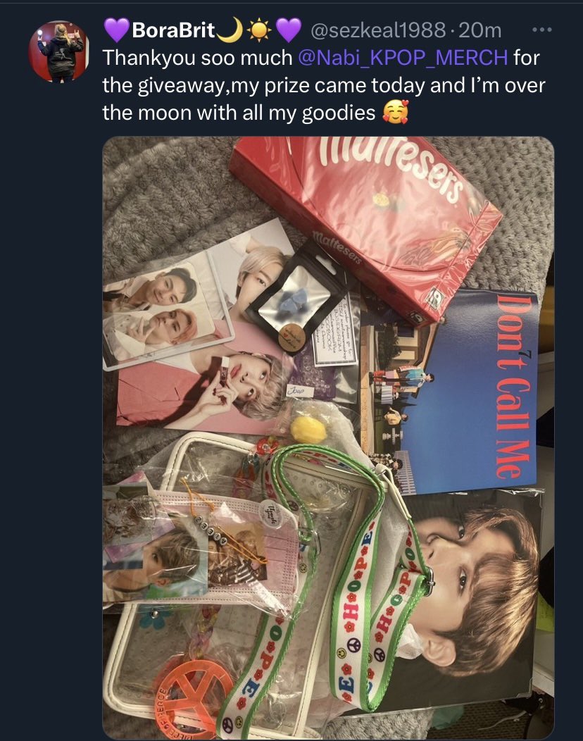 Nabi_KPOP_MERCH's tweet photo. 🦋 NABI 

MYSTERY BIX GIVEAWAY OFFICIALLY RECEIVED 😁 

 New GIVEAWAY happening now!! Check out my Twitter for post!! 

#MONSTA_X #BTS #SHINee #NCT127 #GIVEAWAY #KPOP #KPOPGIVEAWAY https://t.co/c9bN9OsMU5