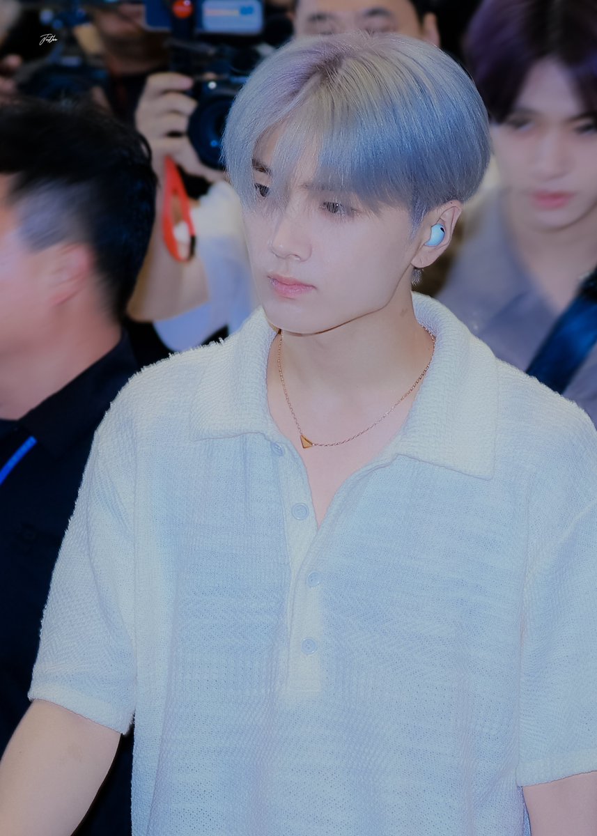 LODzip's tweet image. +2