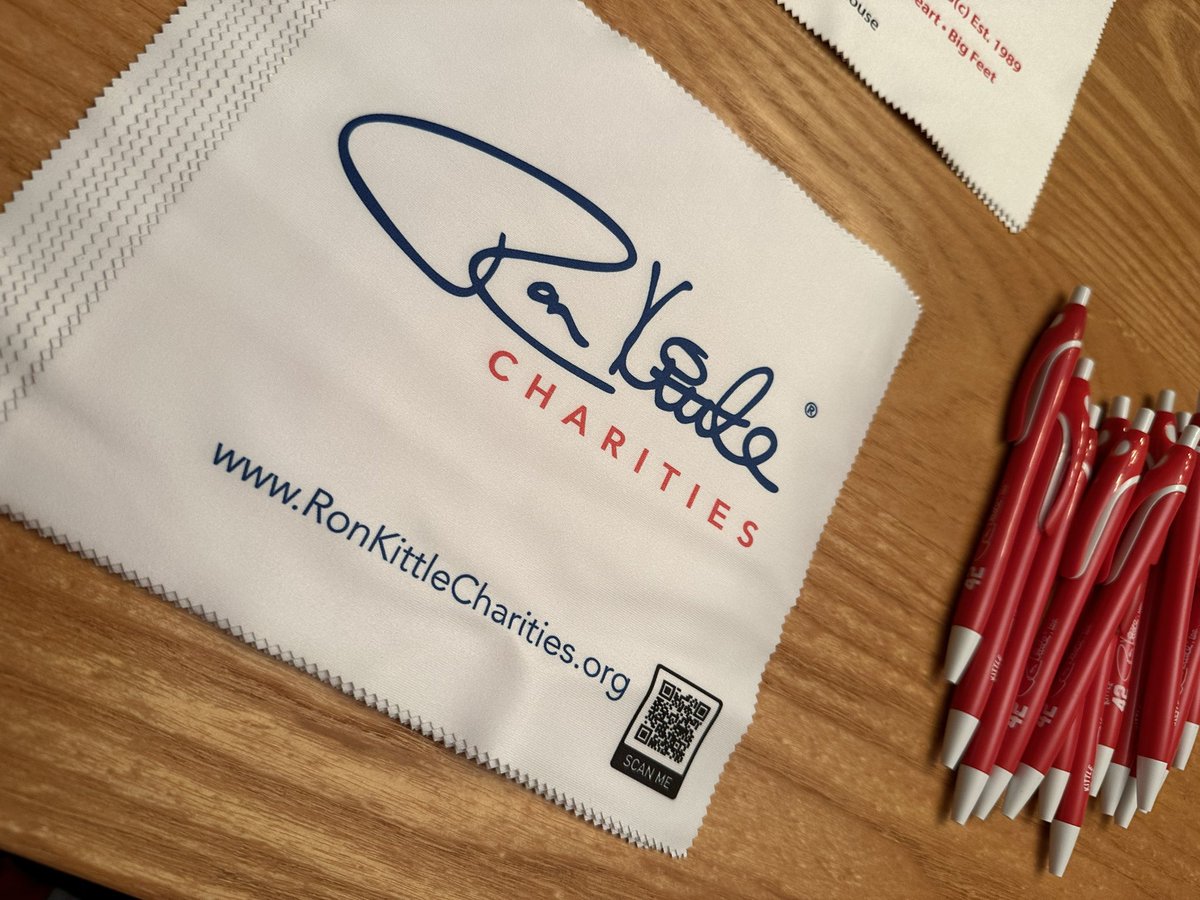 RKCharities42's tweet photo. Early morning shipping department 😜 thanks for shopping https://t.co/VlQrBsjMaJ  and https://t.co/h6ZEyoGMQa 
And a whole bunch more to get out…. But coffee up https://t.co/Z6VkGC4V4u