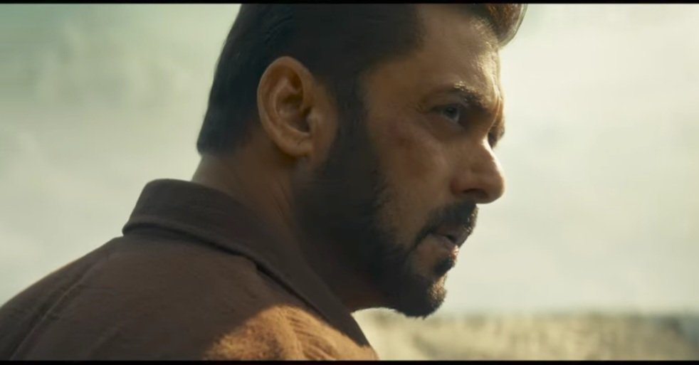 arnikhazra4's tweet photo. I just can't stop retweeting the excitement about the film of the year and every year
#SalmanKhan𓃵 #Tiger3 #Tiger3Diwali2023 #TigerKaMessage #TigerKaMessageOutNow https://t.co/NfUhZf5SUH