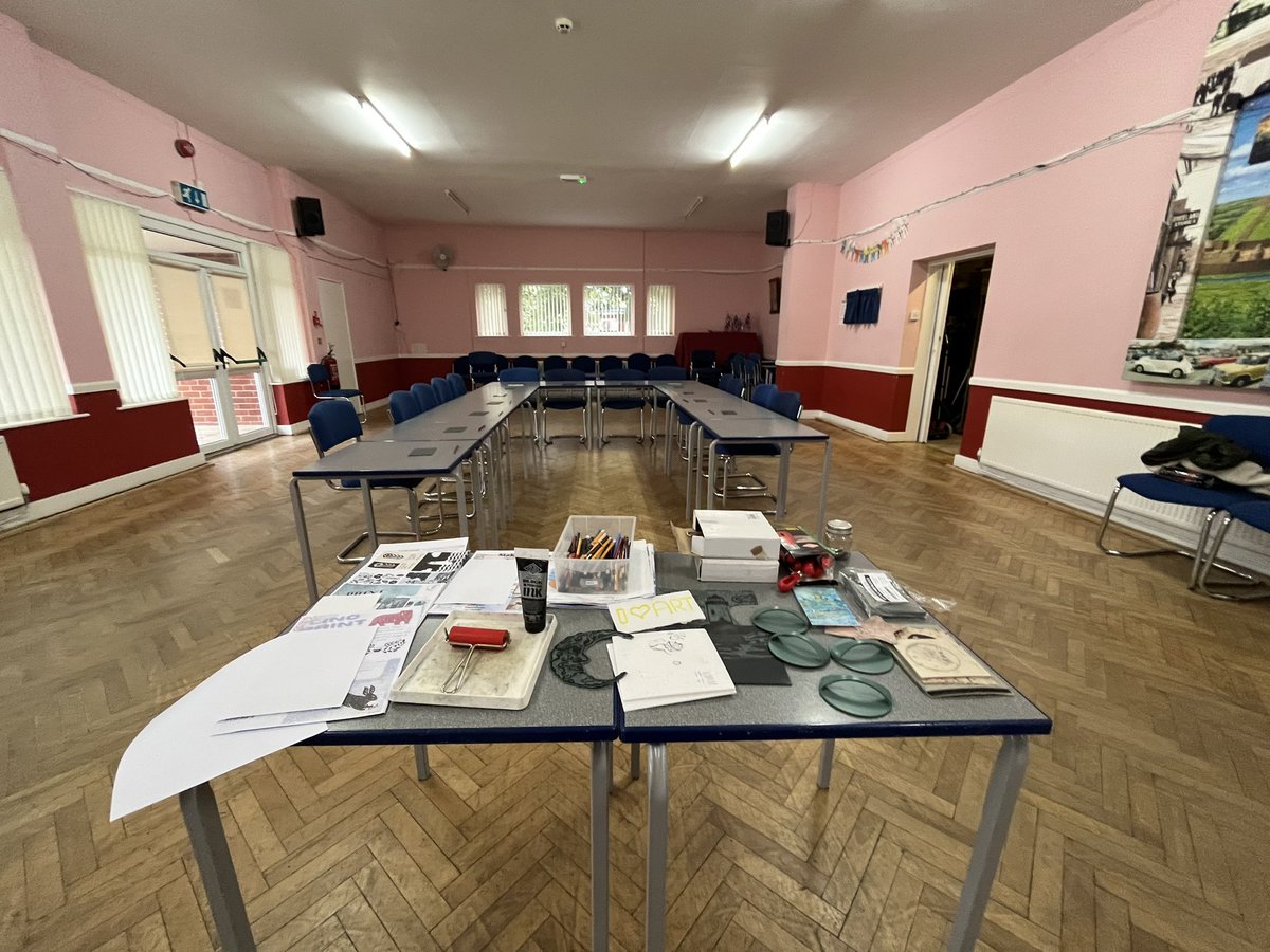 aimeerenee83's tweet image. All set up and ready to go 🥰

#artforhealth #linoprinting #communityart #Prestatyn