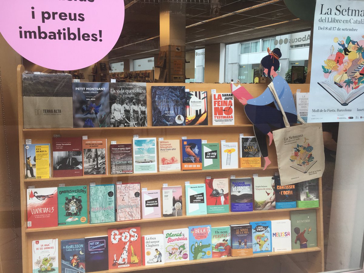 📚 La llibreria @abacus_botigues Reus ha estat la guanyadora del Concurs d’Aparadors d’enguany, un aparador que ha representat tot l’esperit de la 41a edició de #LaSetmana23. Des de La Setmana del Llibre en Català la més sincera enhorabona i moltes gràcies a totes les