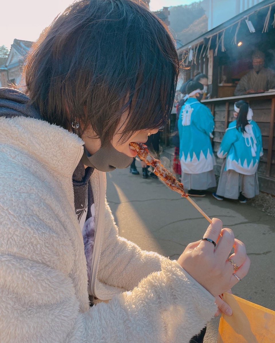 Sakura_rin09's tweet photo. 久しぶりのタグ
絡んでくれなきゃ病みます。

推しにどうですか？（嘘です）

#病み垢さんと繋がりたい #自撮り界隈の人と繋がりたい #美男美女さんと繋がりたい #メンヘラさんと繋がりたい #中性さんと繋がりたい  #雰囲気嫌いじゃないよって人いいね #いいねで気になった人お迎え https://t.co/6jirtQC4eQ