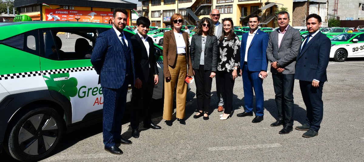 Today visited #Dushanbe's Raksh taxi - <a href="/EBRD/">The EBRD</a> 
1st ever green taxi project. With our help company adding 100 electric cars to its fleet &amp; installing 40 charging stations.
<a href="/EBRDgreen/">EBRD Green</a>