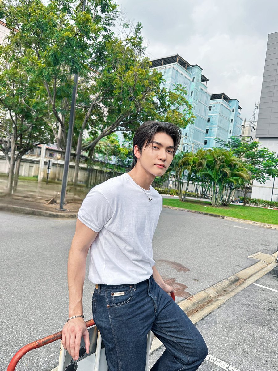 Bossckm_'s tweet photo. เป็นคนไม่ถือตัว ส่วนใหญ่ถือแต่แก้ว🥹

#Bosschaikamon #ShawtyBoss #BoNoh https://t.co/cfa6gtJx5s