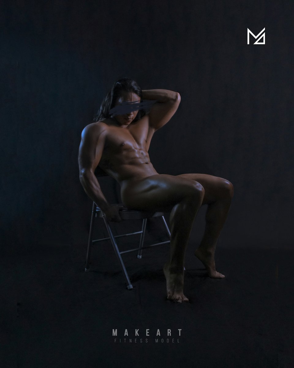 backnudeart's tweet photo. dark night
📷https://t.co/lAhT9rizEU

 #backnudeart #makeart #naked #nude #men #erotic #hunk #desnudo #FitnessModel #México #ModeloFitness #fitness #muscle #Black #sensualblack #erotic https://t.co/TSk64QKPDb