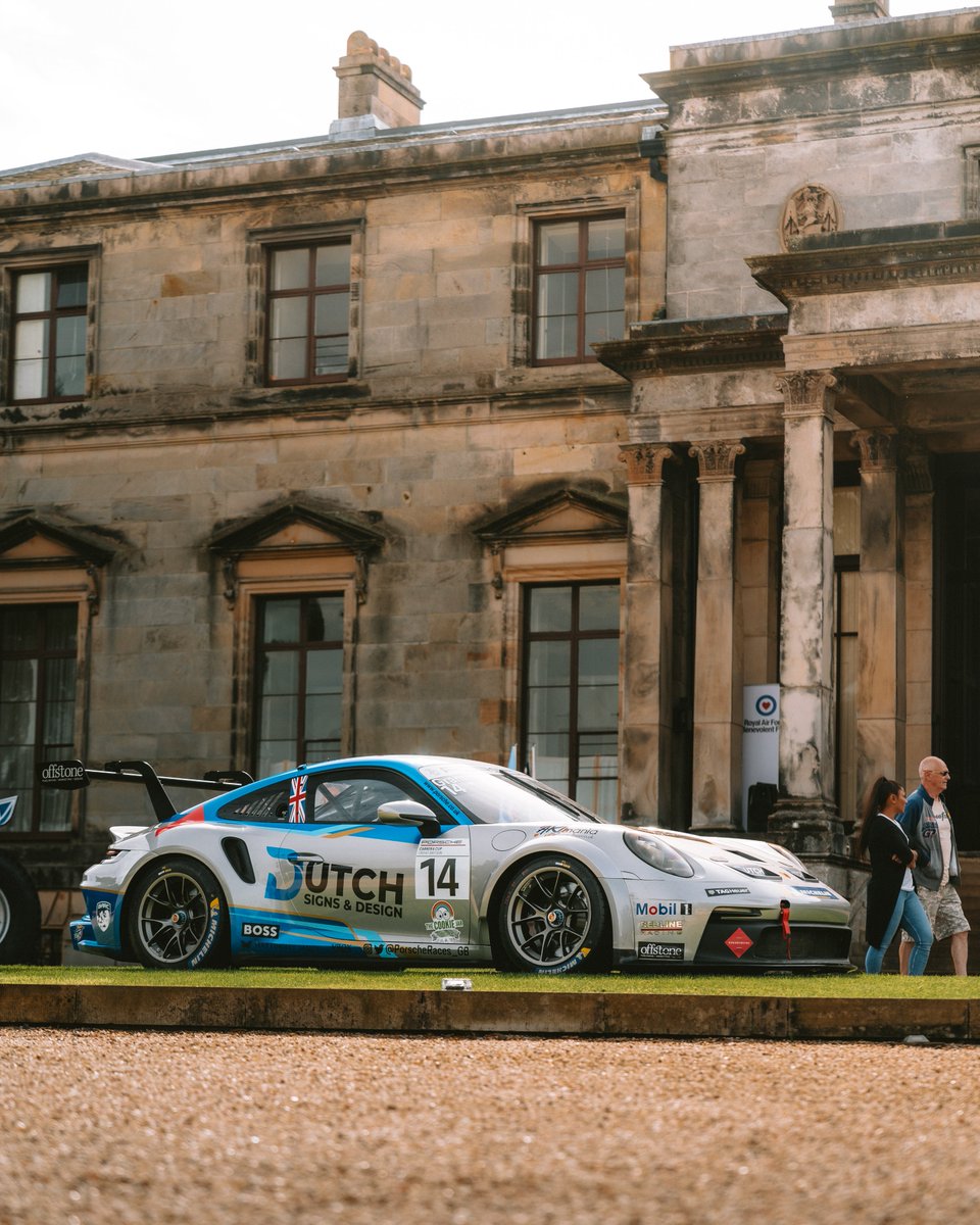 BroomhallHouse's tweet photo. Some wonderful memories from the recent Scottish Torque Show at #BroomhallHouse, courtesy of Jacob Murray. Here are just some of the amazing classic and #supercars that visited our home. #explore #experience #experientialtravel #scotland #luxurytravel #luxurycars #rafbf (1/2) https://t.co/mUMRFuq2v2