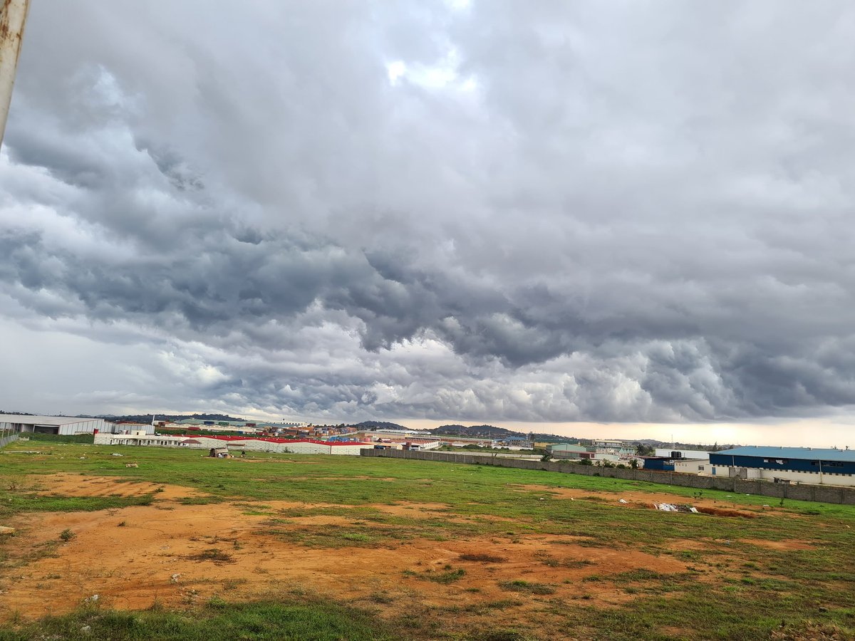 Get ready for floods🤔