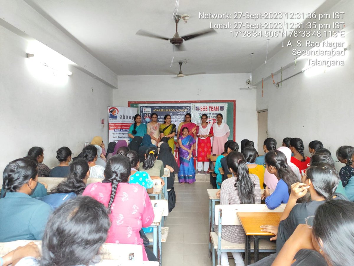 MalkajgiriCop's tweet photo. Today @sheteams_rck of #Kushaiguda division organized an awareness program at Omega Degree College, Radhika x roads about #SheTeams, #CyberCrimes,#LoanApps,#HumanTrafficking, #CommunityPolicing,#GenderSensitisation,#CCTV, #Dail100,#ChildAbusing& #WomenSafety helpline 8712662662. https://t.co/jkXAgVkhMe