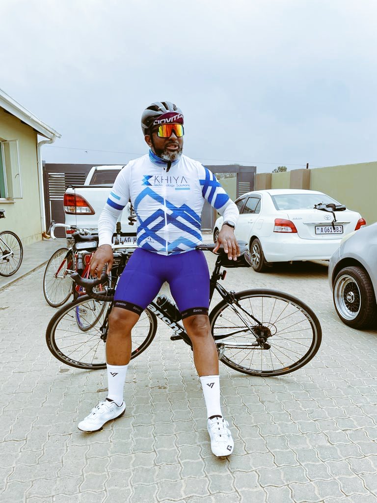 kauzen1's tweet photo. What an Epic Cycling Weekend Khiya Annual Tour Lesotho Edition #cycling #IPaintedMyRide
#FetchYourBody2023 #TrapnLos #RunWithTBag4Charity #RunningSpaces https://t.co/7ut8nbZhWg