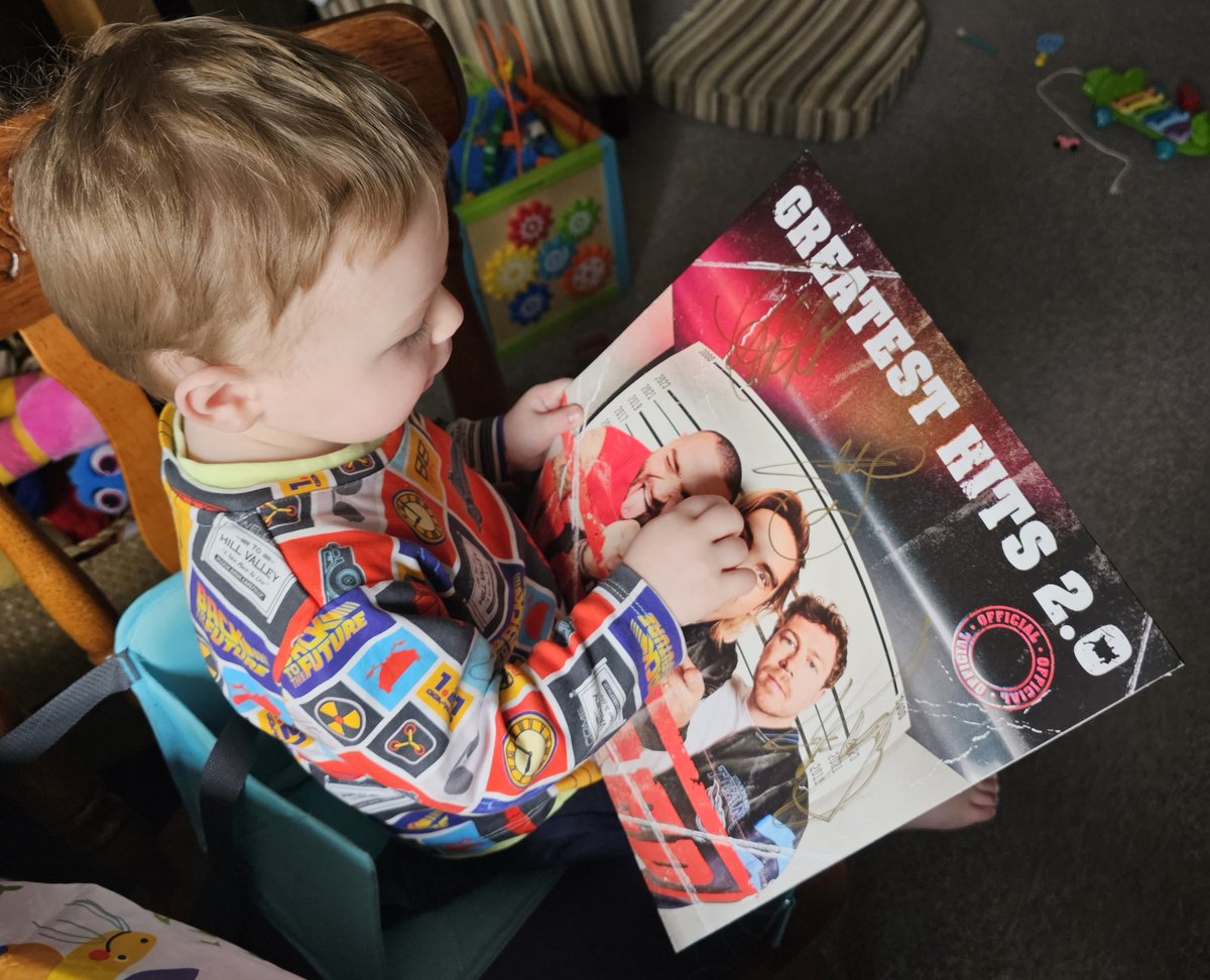 The kids got good taste ! 🤘<a href="/busted/">Busted</a> <a href="/JamesBourne/">James Bourne</a> <a href="/CharlieSimpson/">Charlie Simpson</a> <a href="/mattjwillis/">matt willis</a> #busted #jamesbourne #charliesimpson #mattwillis