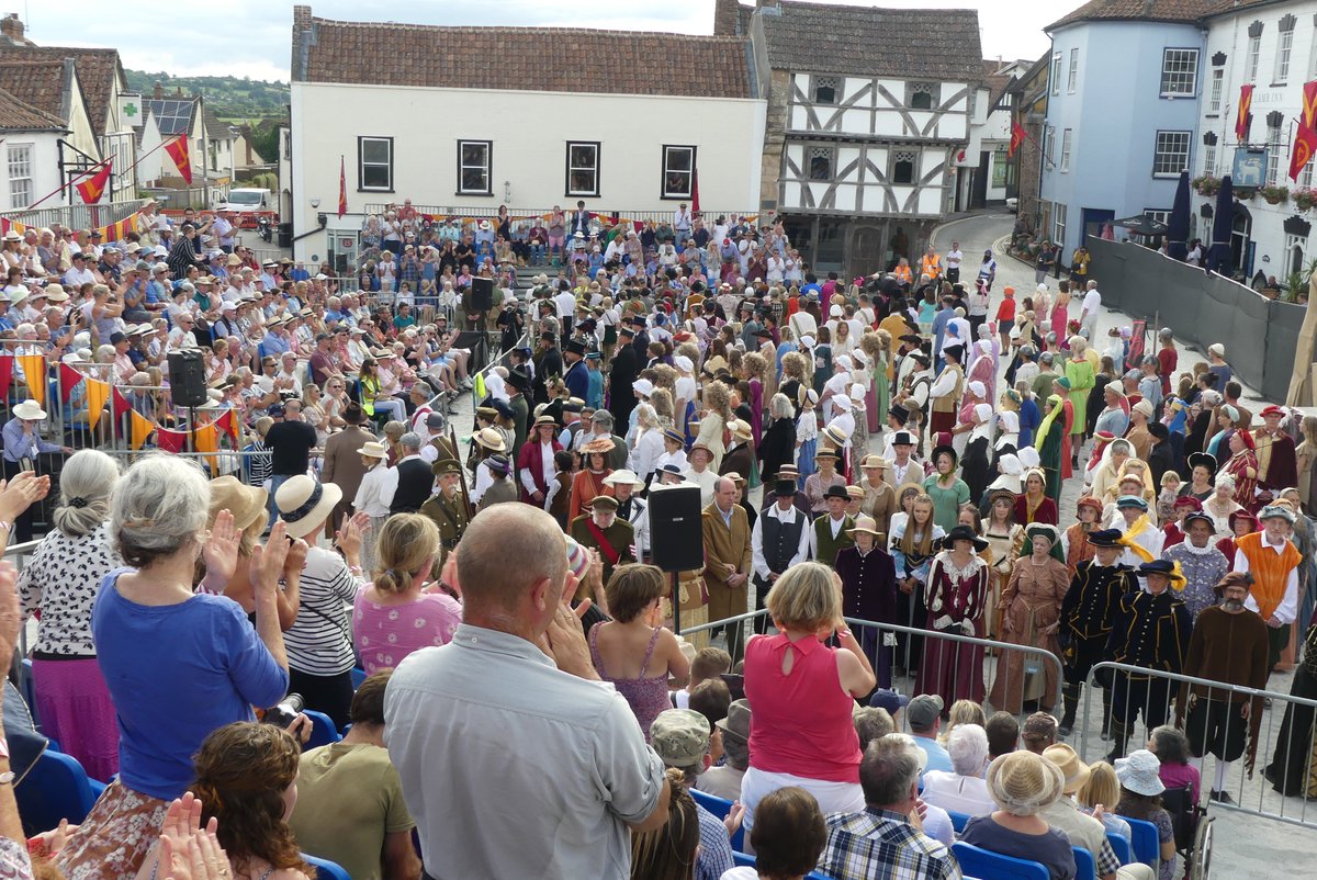 Axbridge Review: it's official - the next Axbridge Pageant is set for 2029 to mark the 800th anniversary of the town’s Plantagenet charter - so mark your diaries harrymottram.co.uk @AxbridgeMuseum @AlmshouseThe @AxbridgeSchool @CheddarPC @markfreeman1974 @Pageantry_AHRC