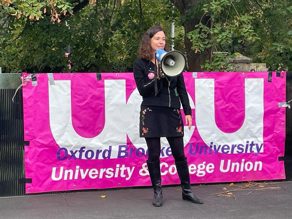 BrookesUCU's tweet image. Great Turnout and Inspiring Speeches On the Picket Line Today!! The Fight Continues #ucuRISING  @DrJoGrady #EnoughIsEnough